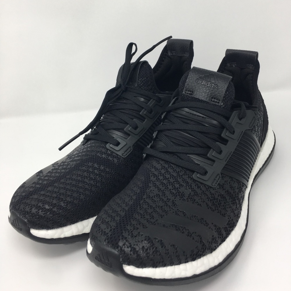 NEW Adidas PureBoost Black Running Shoes Size 11